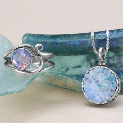 Women's Small Round Ancient Roman Glass Necklace - Image 2
